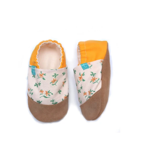 Rozmiar 25 - TITOT Kapciuszki Antypoślizgowe Yellow Clover – Buciki Barefoot Musztardowe 