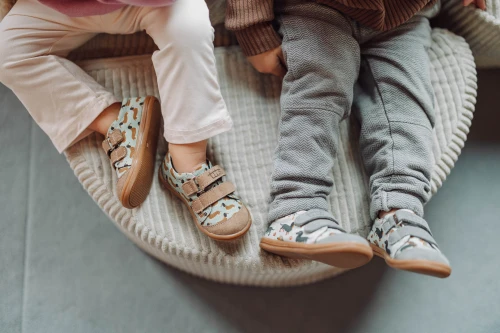 kapcie do żłobka w pieski