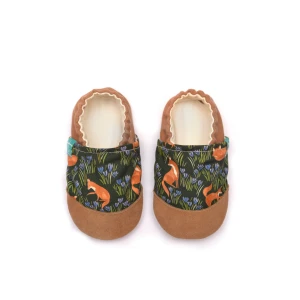 Kapcie dziecięce w lisy – Beige Fox papcie barefoot