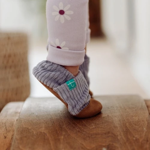 Kapcie Dziecięce Cuddly Violet – Fioletowy Sztruks| rozmiar 23 - wysyłka 24h