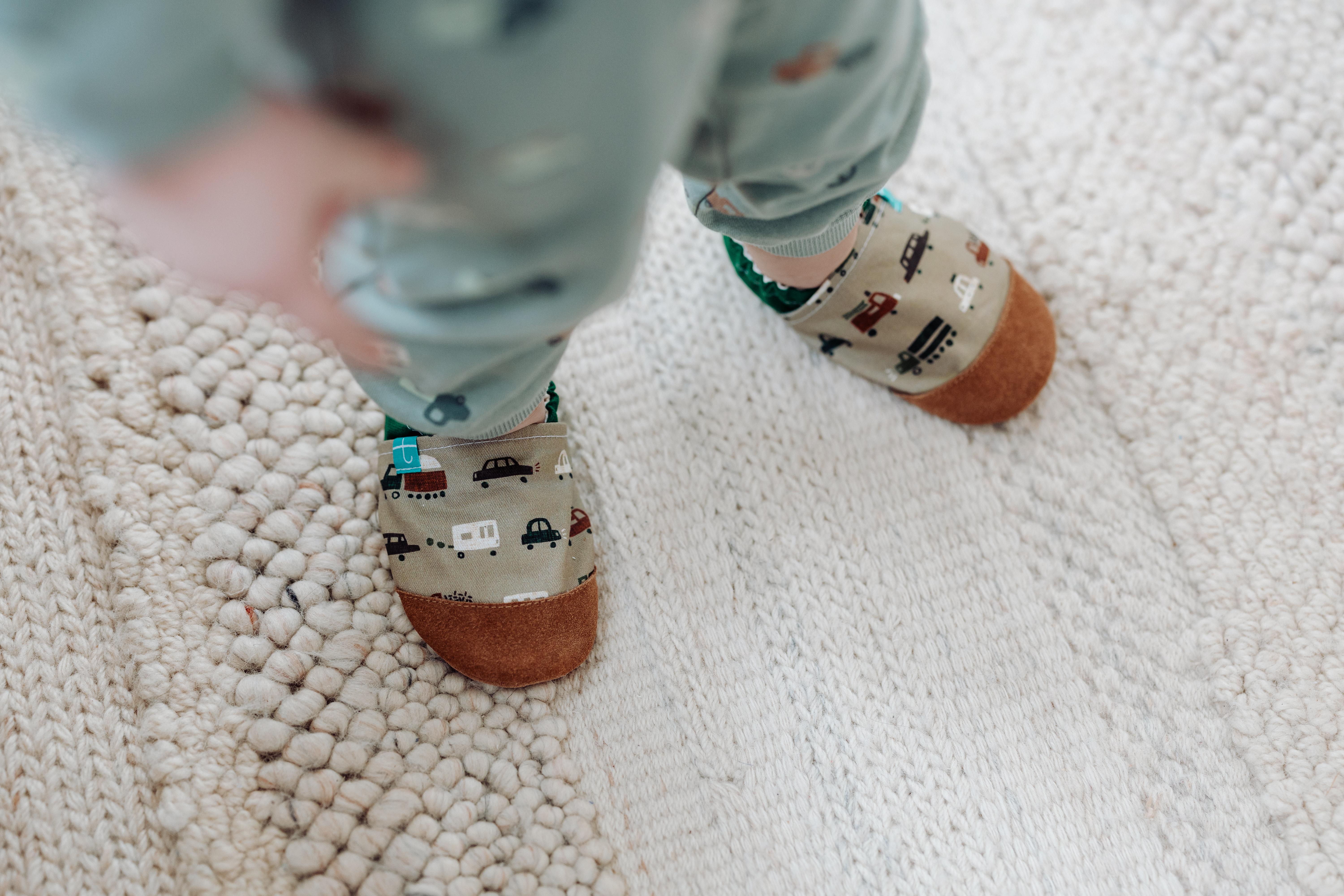 Jak dbać o titotki? Poradnik prania i pielęgnacji kapci Titot